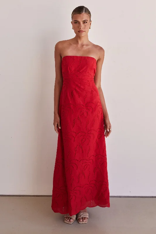 Maxi dresses with a keyhole back for a sexy detailAngelica Maxi Dress (Red)