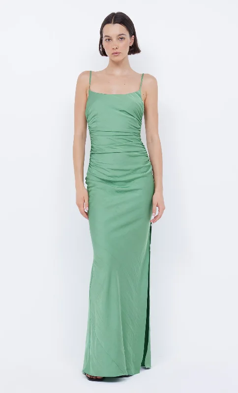 Maxi dresses with a ruffled neckline for a charming lookEMILIA SCOOP NECK DRESS - GREEN APPLE Maxi dresses with a ruffled neckline for a charming lookEMILIA SCOOP NECK DRESS - GREEN APPLE