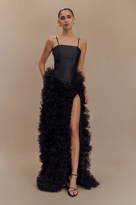 Maxi dresses with cut - out details on the sides for a modern edgeMagnolia Tiered Ruffle Maxi Dress - Black Maxi dresses with cut - out details on the sides for a modern edgeMagnolia Tiered Ruffle Maxi Dress - Black