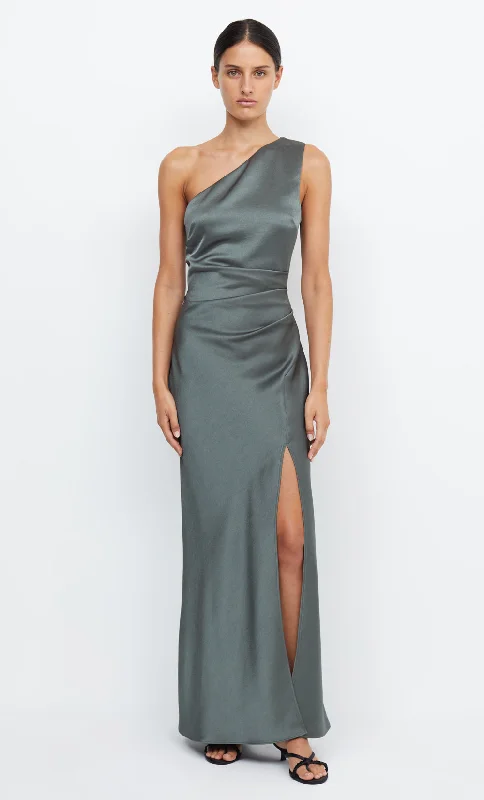 Maxi dresses with a pleated skirt for a timeless and elegant appearanceTHE DREAMER ASYM DRESS - DARK WILLOW Maxi dresses with a pleated skirt for a timeless and elegant appearanceTHE DREAMER ASYM DRESS - DARK WILLOW