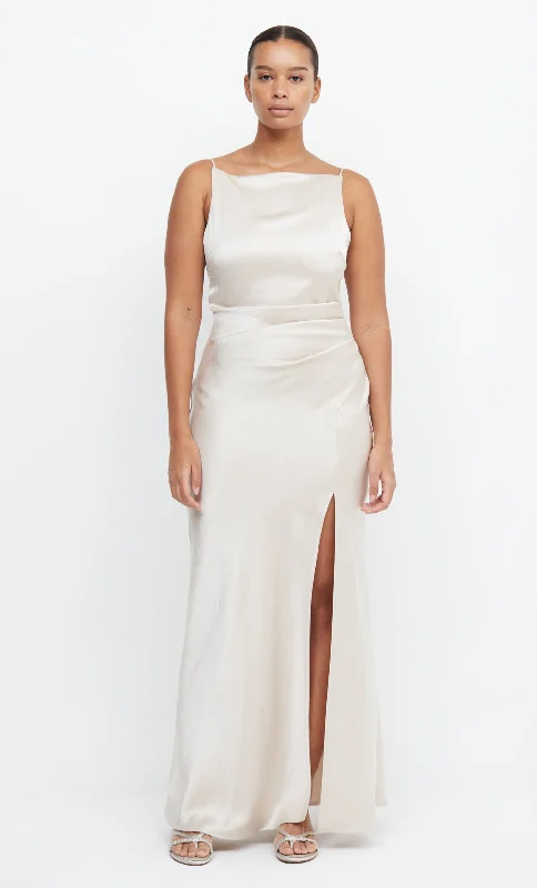 Maxi dresses with cold - shoulder cutouts for a trendy lookTHE DREAMER MAXI DRESS - SAND Maxi dresses with cold - shoulder cutouts for a trendy lookTHE DREAMER MAXI DRESS - SAND