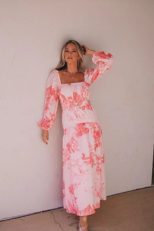 Animal print maxi dresses for a statement - making outfitWendy Maxi