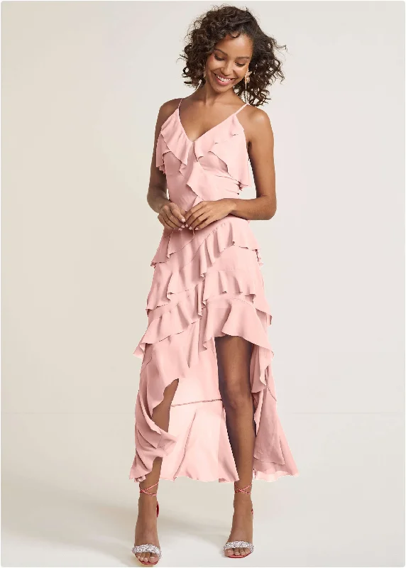 Maxi dresses with bow accents at the waist for a sweet appearanceHigh-Low Ruffle Maxi Dress - Pink Maxi dresses with bow accents at the waist for a sweet appearanceHigh-Low Ruffle Maxi Dress - Pink