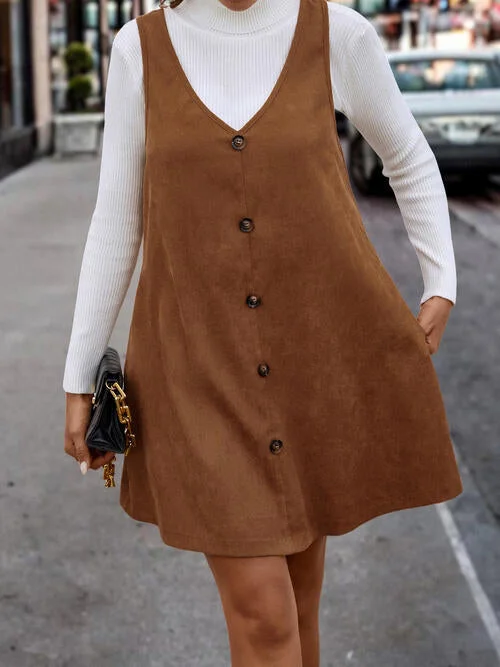 Mini dresses with keyhole necklinesV-Neck Buttoned Tank Dress