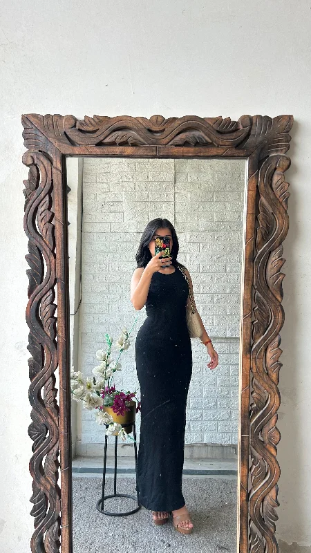 Long - sleeved bodycon dress for a formal winter event​Black beauty 32-34 bust/l:49