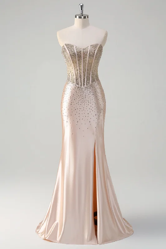 Cocktail dresses with a gathered skirt and a button - down frontChampagne Mermaid Strapless Corset Long Prom Dress With Beading Cocktail dresses with a gathered skirt and a button - down frontChampagne Mermaid Strapless Corset Long Prom Dress With Beading