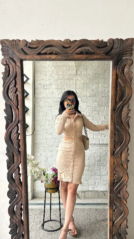 Mini bodycon dress for a night out on the town​Cute dress 32-34 bust/l:32