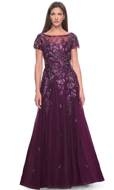 Midi wedding guest dresses in navy blue for a formal affairLa Femme 31712 - Floral Lace Applique A-line Evening Dress