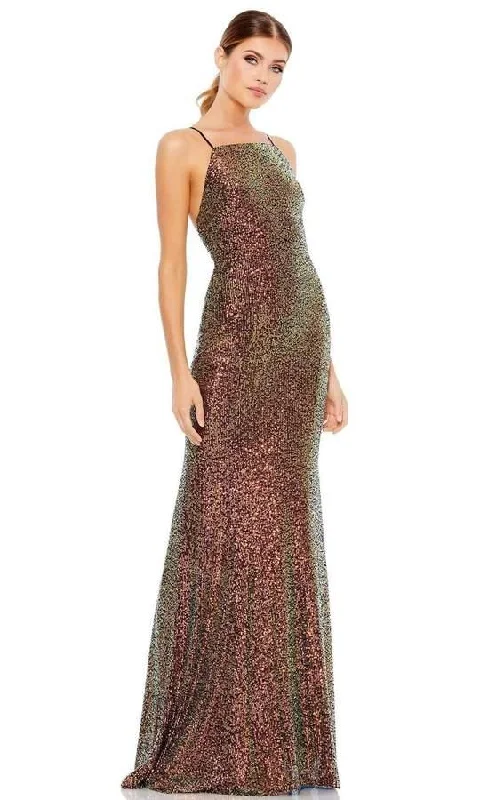 Bodycon dress with a scalloped edge​Mac Duggal 26534 Long Prom Dress