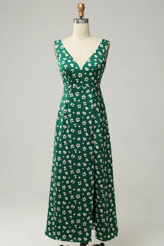 Wedding guest dresses with fringe accents for a bohemian - inspired weddingSheath V Neck Green Formal Dress with Slit Wedding guest dresses with fringe accents for a bohemian - inspired weddingSheath V Neck Green Formal Dress with Slit