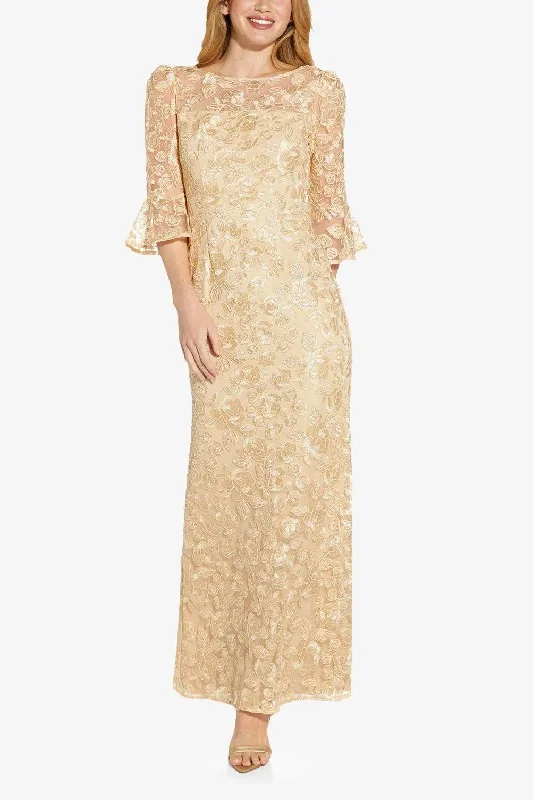 Bodycon dress in a geometric patternAdrianna Papell AP1E209481 Long Bell Sleeves Mother of the Bride Dress Bodycon dress in a geometric patternAdrianna Papell AP1E209481 Long Bell Sleeves Mother of the Bride Dress