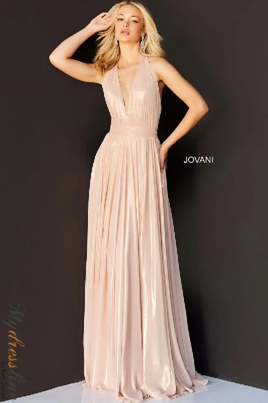 Formal dresses with button - front designs and tulle skirts for a charming prom styleJovani 07247 Formal dresses with button - front designs and tulle skirts for a charming prom styleJovani 07247
