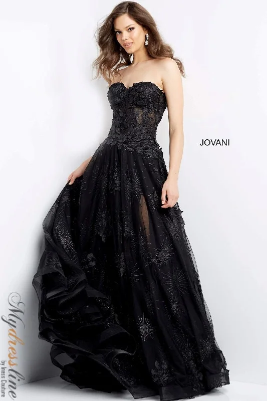 Mermaid - cut formal dresses in satin for a glamorous prom nightJovani 07304
