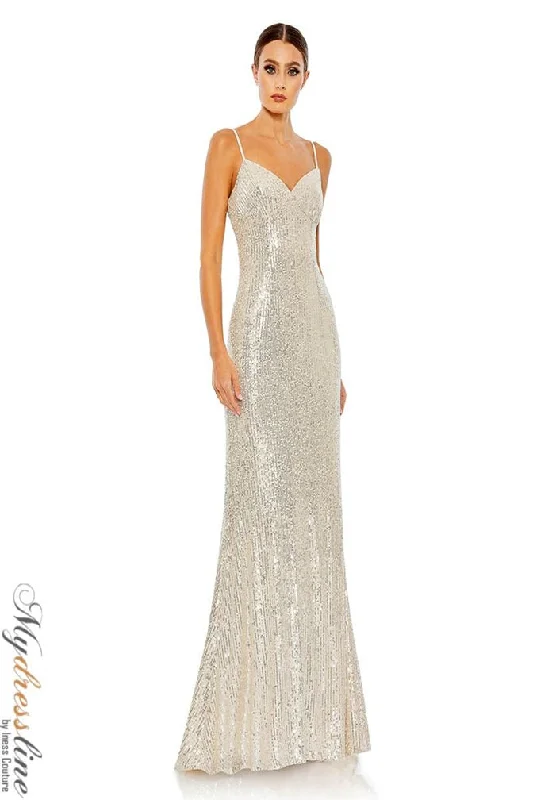 Formal dresses with button - front designs and tulle skirts for a charming prom styleMac Duggal 11276 Formal dresses with button - front designs and tulle skirts for a charming prom styleMac Duggal 11276