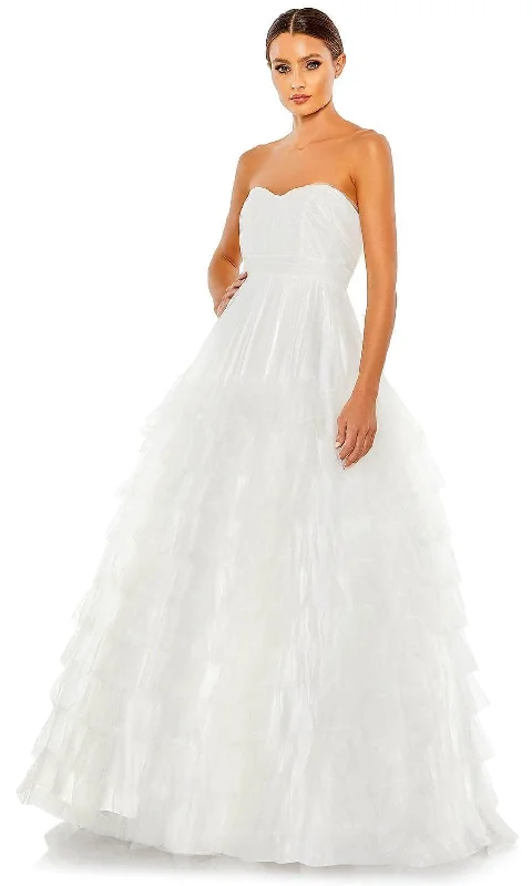 Prom dresses with side - slit pockets and solid - color fabrics for a practical and stylish formal lookMac Duggal 67999 - Strapless Evening Gown Prom dresses with side - slit pockets and solid - color fabrics for a practical and stylish formal lookMac Duggal 67999 - Strapless Evening Gown