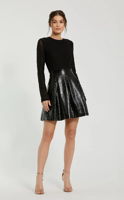 Sleeveless party dresses made of silk for a luxurious feel​Mac Duggal 81070 Dress