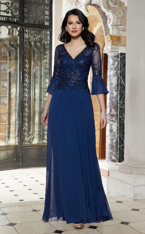 Formal dresses with button - front designs and tulle skirts for a charming prom styleMGNY 72629 Dress Formal dresses with button - front designs and tulle skirts for a charming prom styleMGNY 72629 Dress