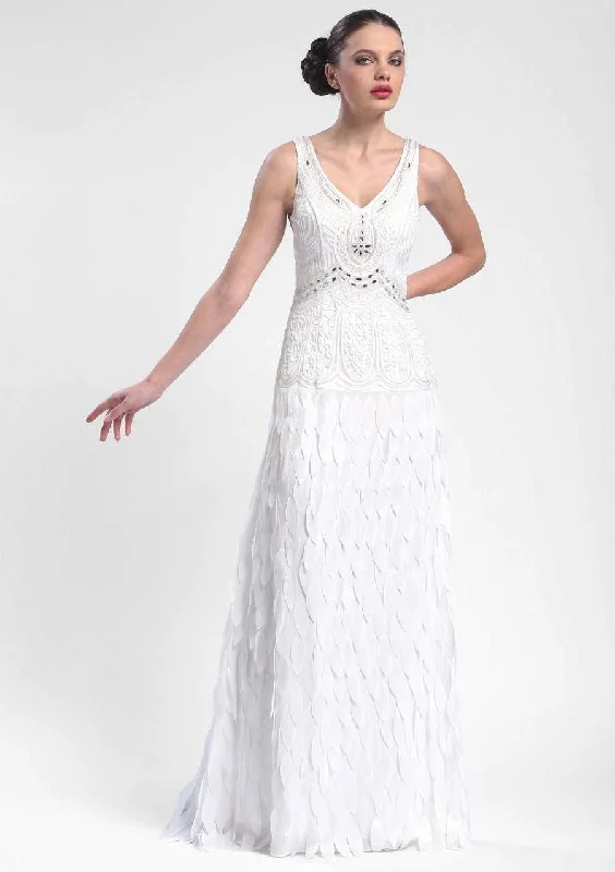 Prom dresses with side - slit pockets and solid - color fabrics for a practical and stylish formal lookSue Wong - Beaded Art Deco Chiffon Gown N5244 Prom dresses with side - slit pockets and solid - color fabrics for a practical and stylish formal lookSue Wong - Beaded Art Deco Chiffon Gown N5244