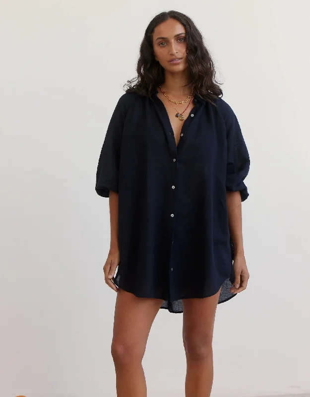 Animal - print cover ups for a bold and edgy beach styleLa Ponche Shirt Black