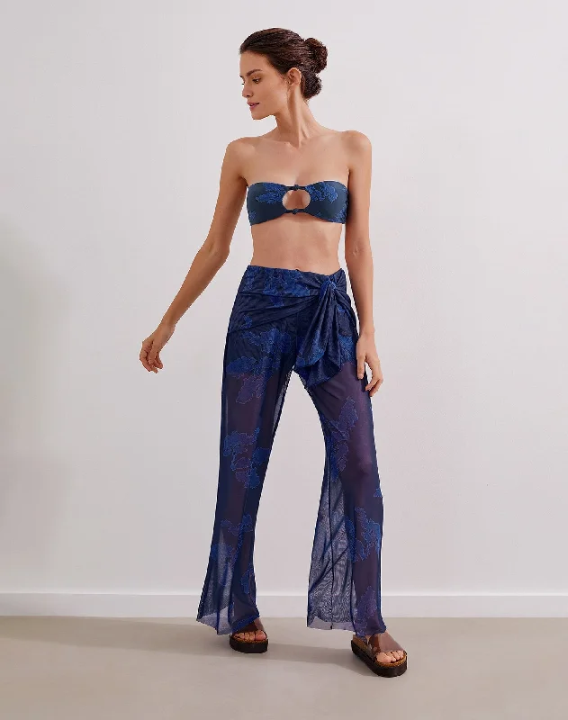 Knee - length cover ups for a versatile and practical beachwear optionNivea Pants - Quizas Indigo Knee - length cover ups for a versatile and practical beachwear optionNivea Pants - Quizas Indigo